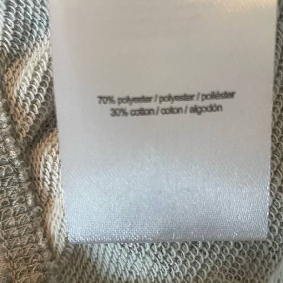 Halston Women Athletic Shorts XL Gray Elastic Adjustable Waist Outdoor Sports - Picture 5 of 7